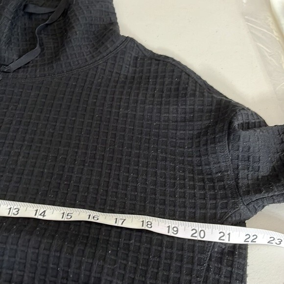 Max Studio High Neck Black Sweater Size Small - Picture 9 of 11